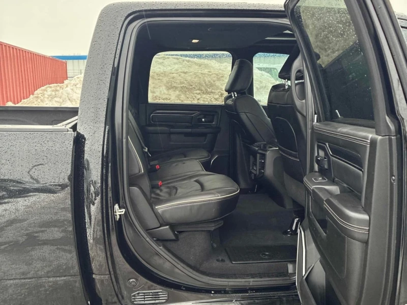 Dodge RAM 2500 * Rebel * CARFAX * БЕЗ ПЪРВОНАЧАЛНА ВНОСКА, снимка 12 - Автомобили и джипове - 53126725