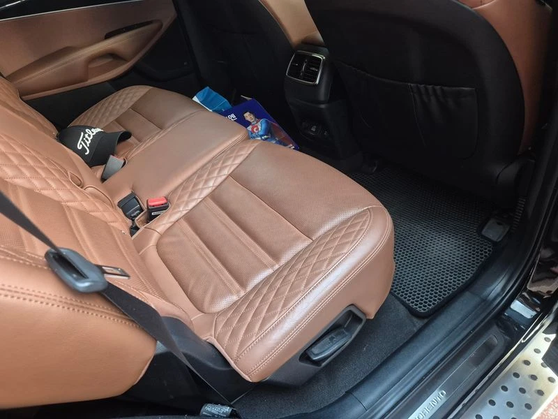Kia Sorento Diesel 2.2 4WD, снимка 16 - Автомобили и джипове - 56225313