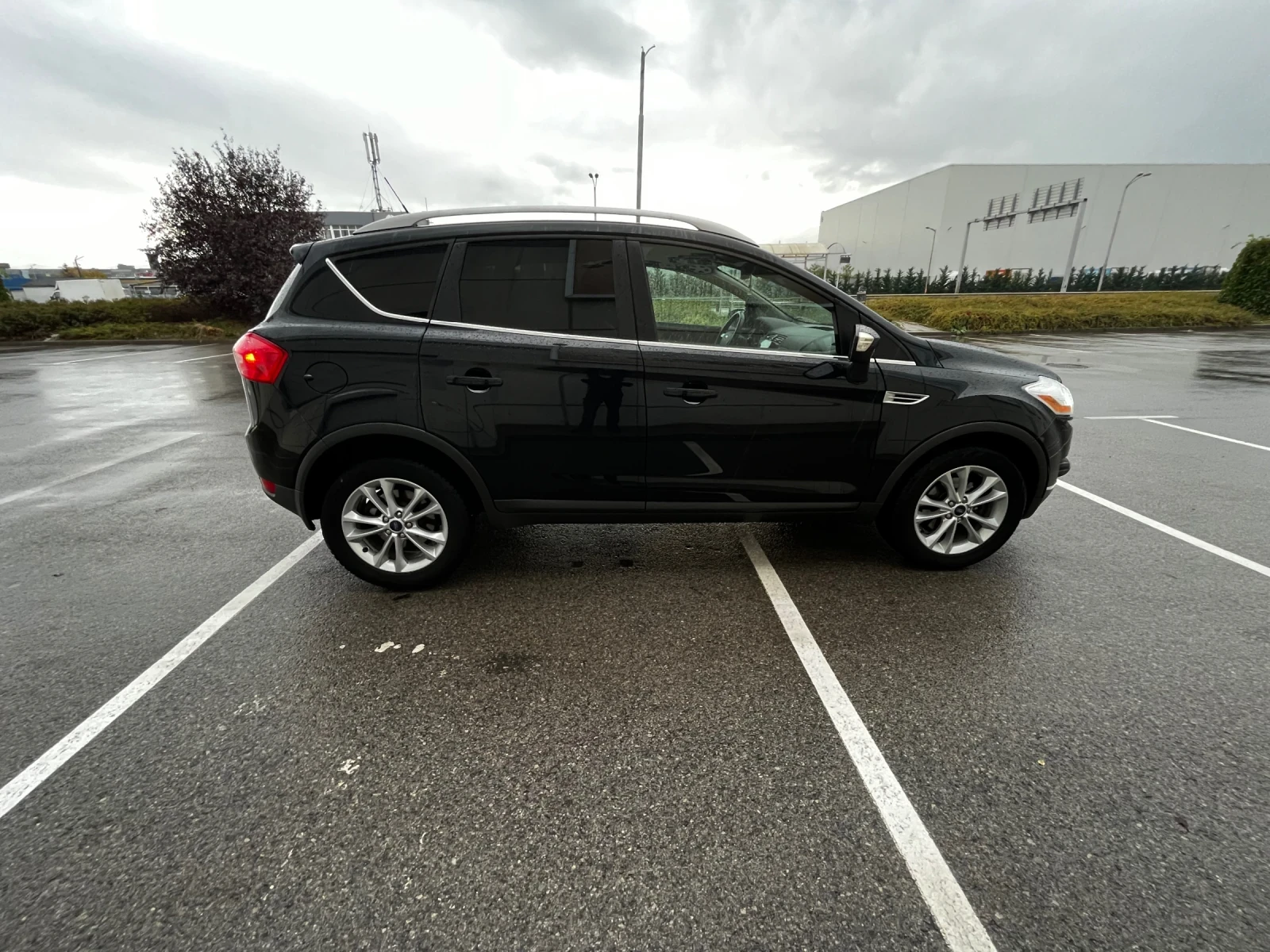 Ford Kuga  - изображение 5