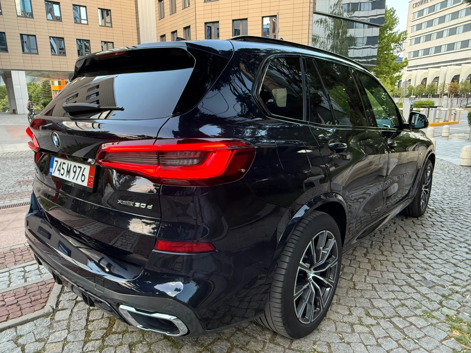 BMW X5 XDrive 3.0d, M-pack, Laser, HUD, H/K, 360* , ACC - изображение 3