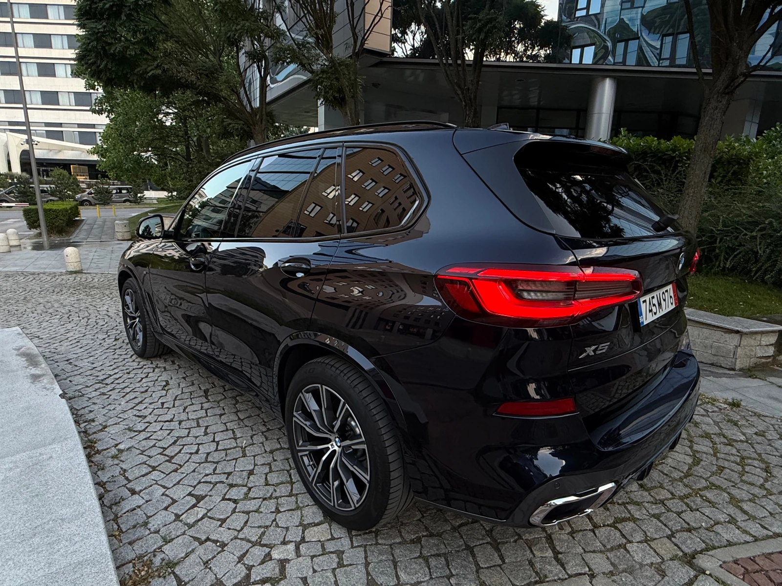 BMW X5 XDrive 3.0d, M-pack, Laser, HUD, H/K, 360* , ACC - изображение 2