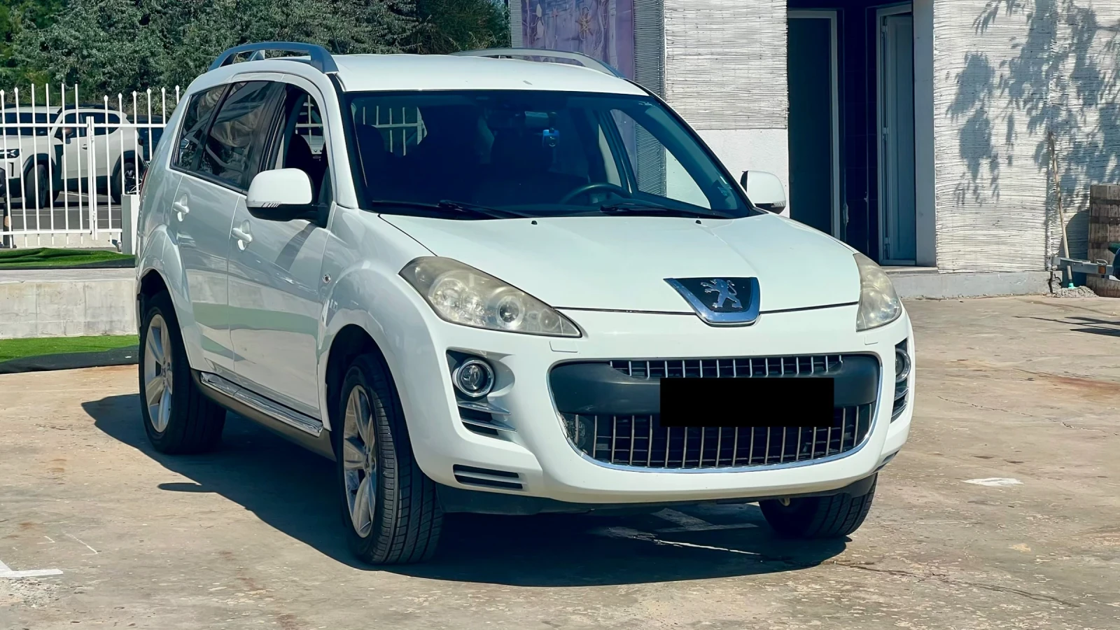 Peugeot 4007 2.2Hdi - изображение 2