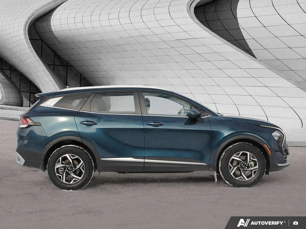 Kia Sportage * LX * ПАНОРАМА* ПОДГРЕВИ* CARPLAY* ФИКСИРАНА ЦЕНА, снимка 6 - Автомобили и джипове - 53827529