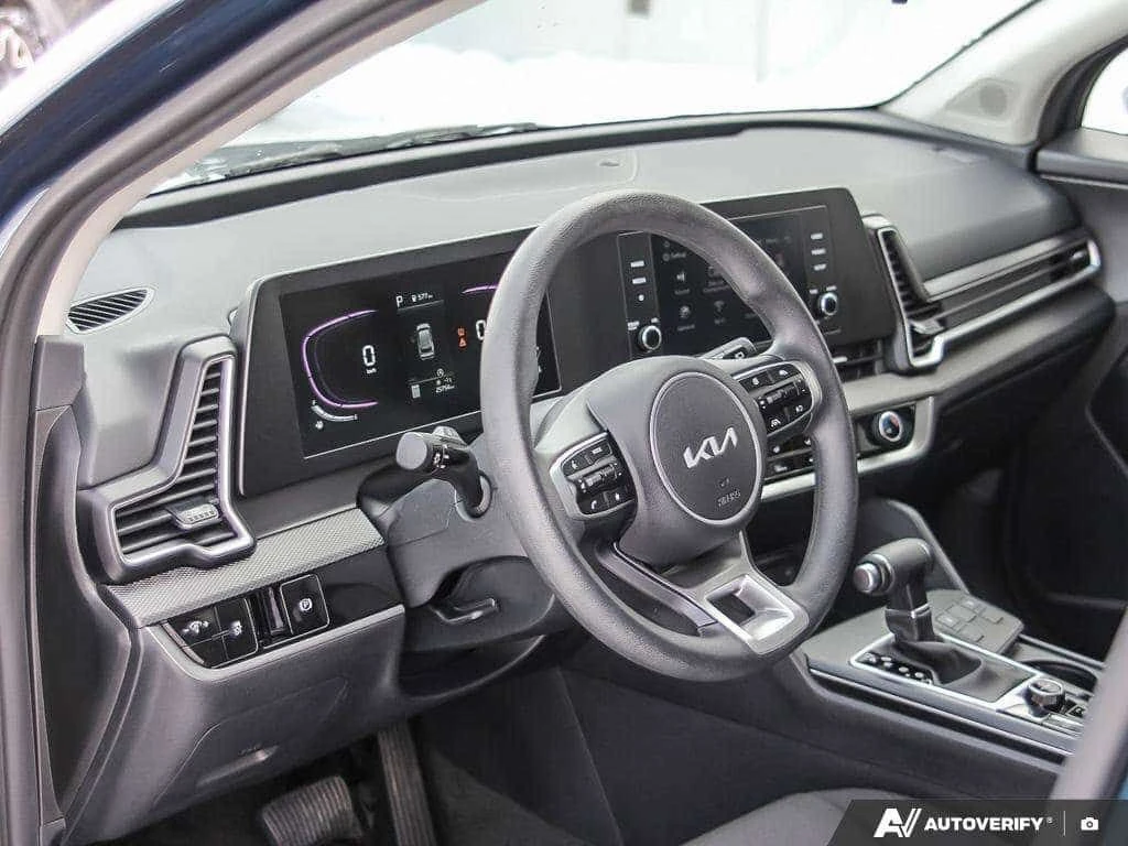 Kia Sportage * LX * ПАНОРАМА* ПОДГРЕВИ* CARPLAY* ФИКСИРАНА ЦЕНА, снимка 15 - Автомобили и джипове - 53827529