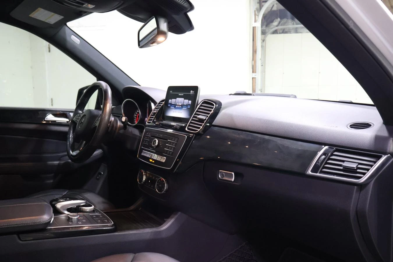 Mercedes-Benz GLE 43 AMG, снимка 10 - Автомобили и джипове - 55036583