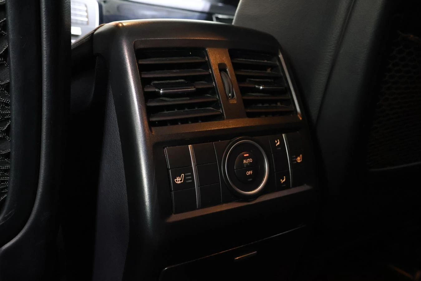 Mercedes-Benz GLE 43 AMG, снимка 17 - Автомобили и джипове - 55036583