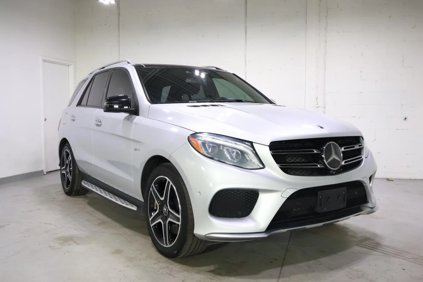 Mercedes-Benz GLE 43 AMG, снимка 7 - Автомобили и джипове - 55036583