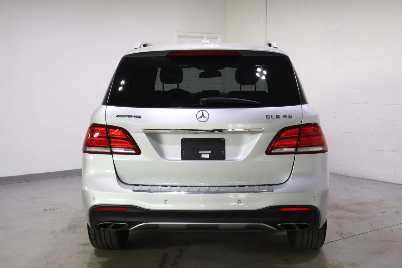 Mercedes-Benz GLE 43 AMG, снимка 4 - Автомобили и джипове - 55036583