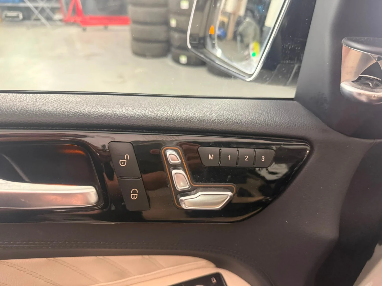 Mercedes-Benz GLE 350 Очакван Внос GLE 350d 4MATIC AMG Line / PANORAMA , снимка 10 - Автомобили и джипове - 55666779