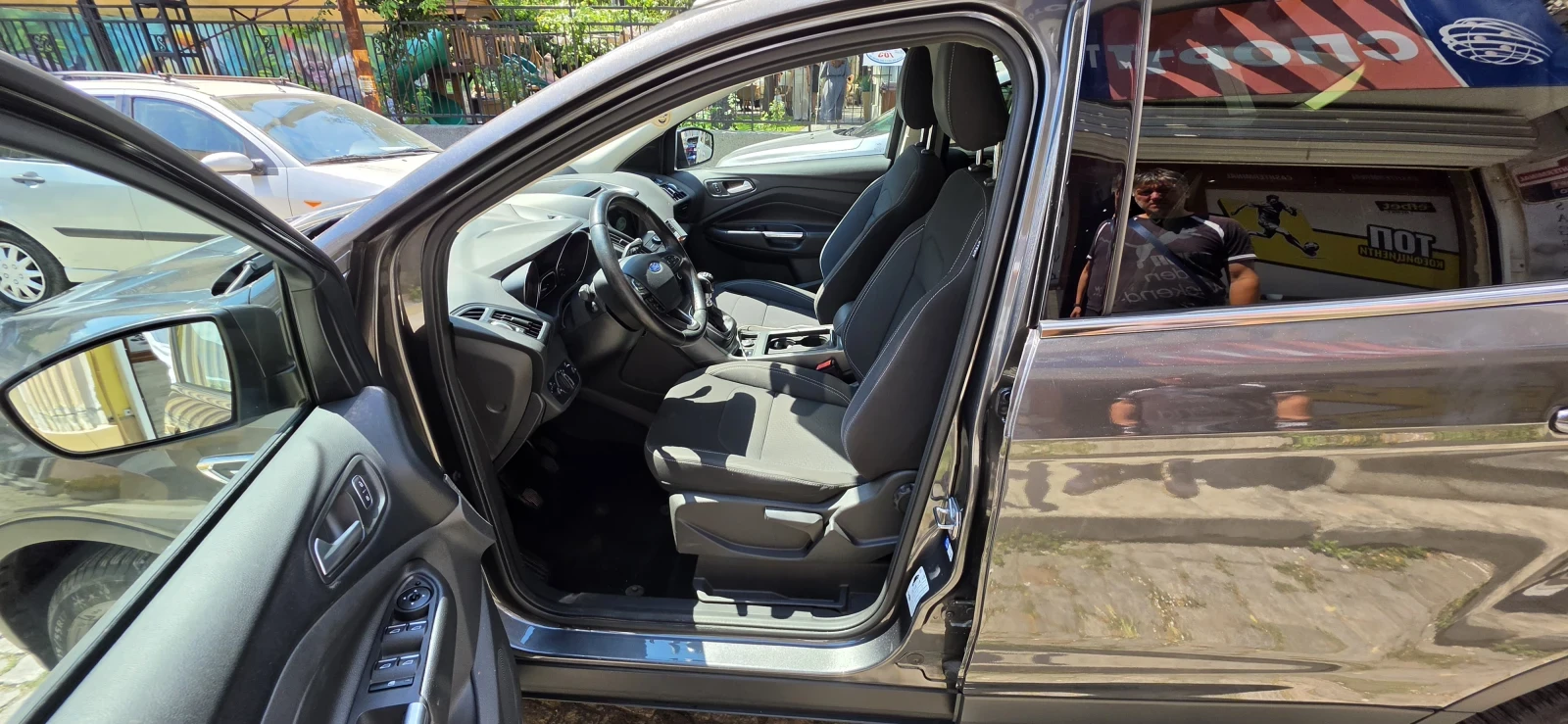 Ford Kuga, снимка 8 - Автомобили и джипове - 55672126