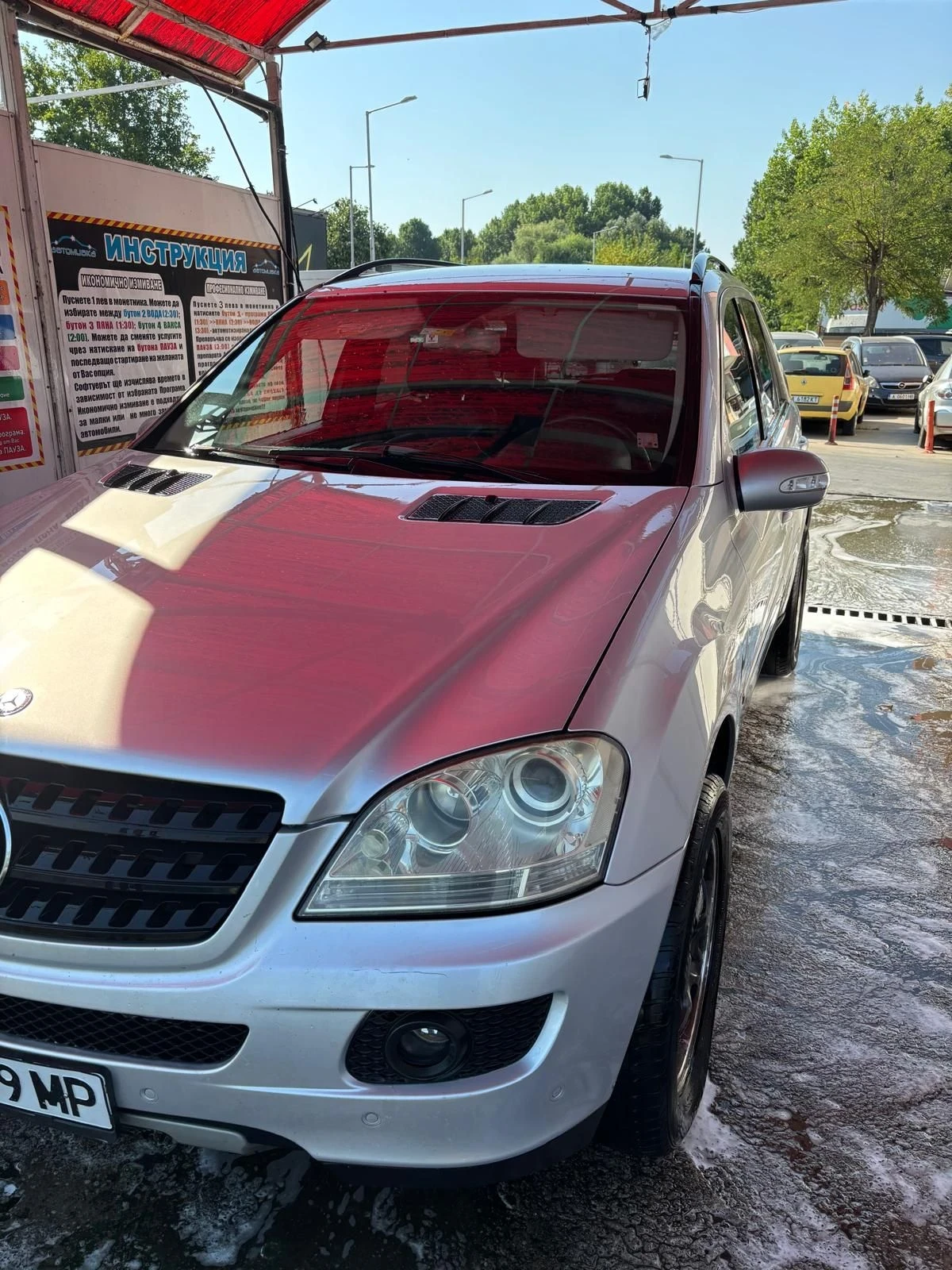 Mercedes-Benz ML 320