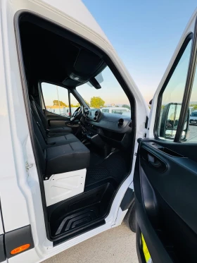 Mercedes-Benz Sprinter 316 !Немски!КАТО НОВ!LED!ТОП!ТОП!НАВИ!КЛИМАТР!, снимка 11
