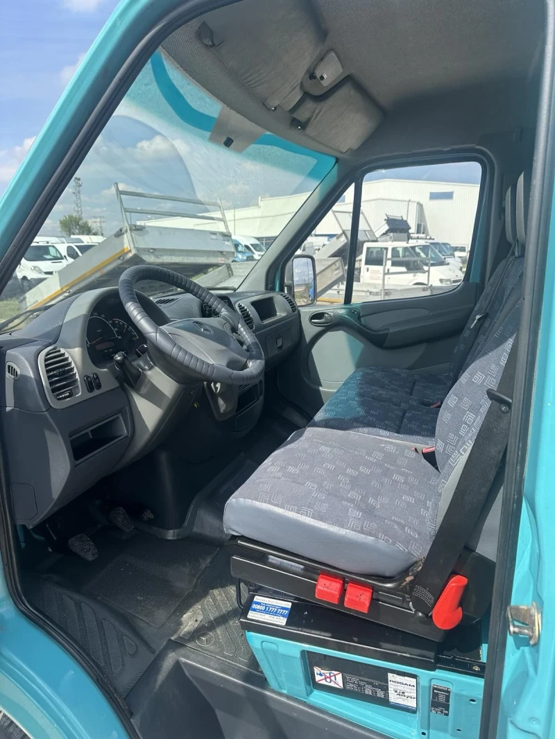 Mercedes-Benz Sprinter 208, снимка 10 - Бусове и автобуси - 47272799