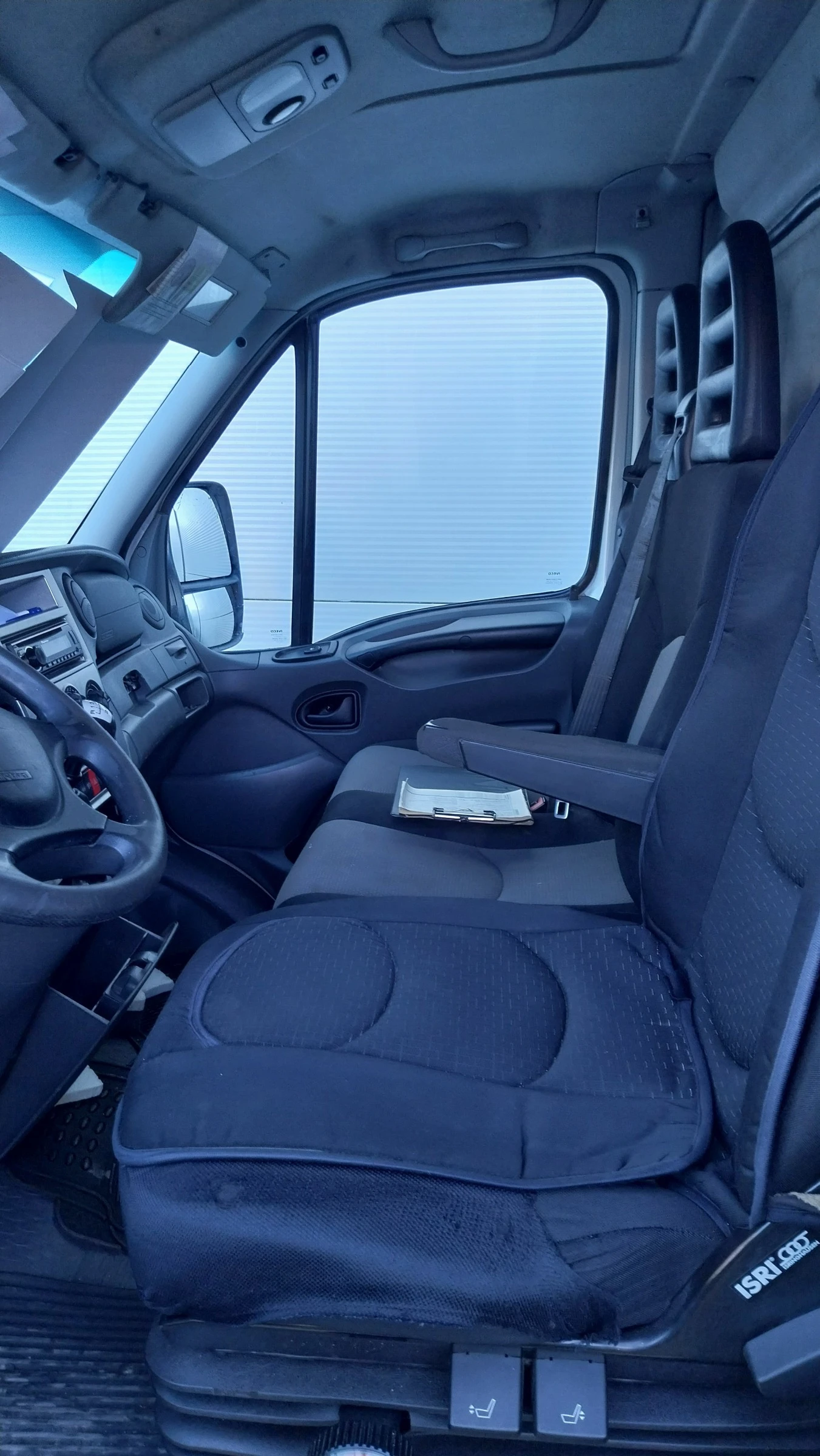 Iveco 35c18  - изображение 6