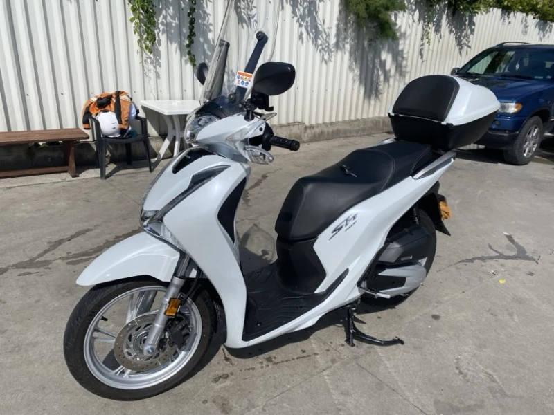 Honda Sh 150i  100% ИСТИНСКИ , снимка 4 - Мотоциклети и мототехника - 46608697