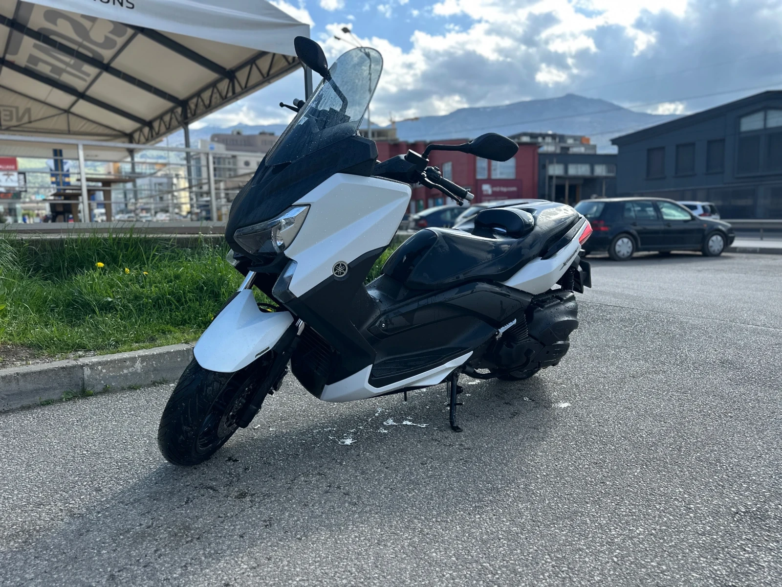 Yamaha X-max 400 ABS LED - изображение 4