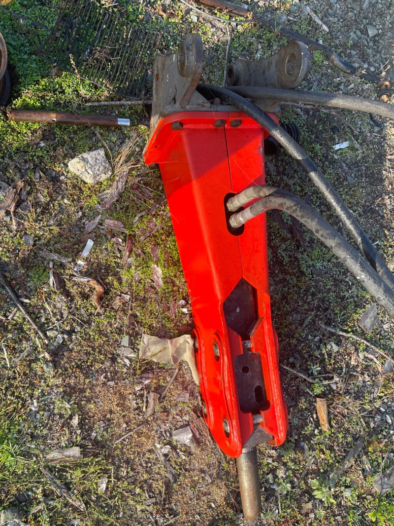 Допълнително оборудване Хидравличен чук socomec dm 270, снимка 2 - Индустриална техника - 51570930