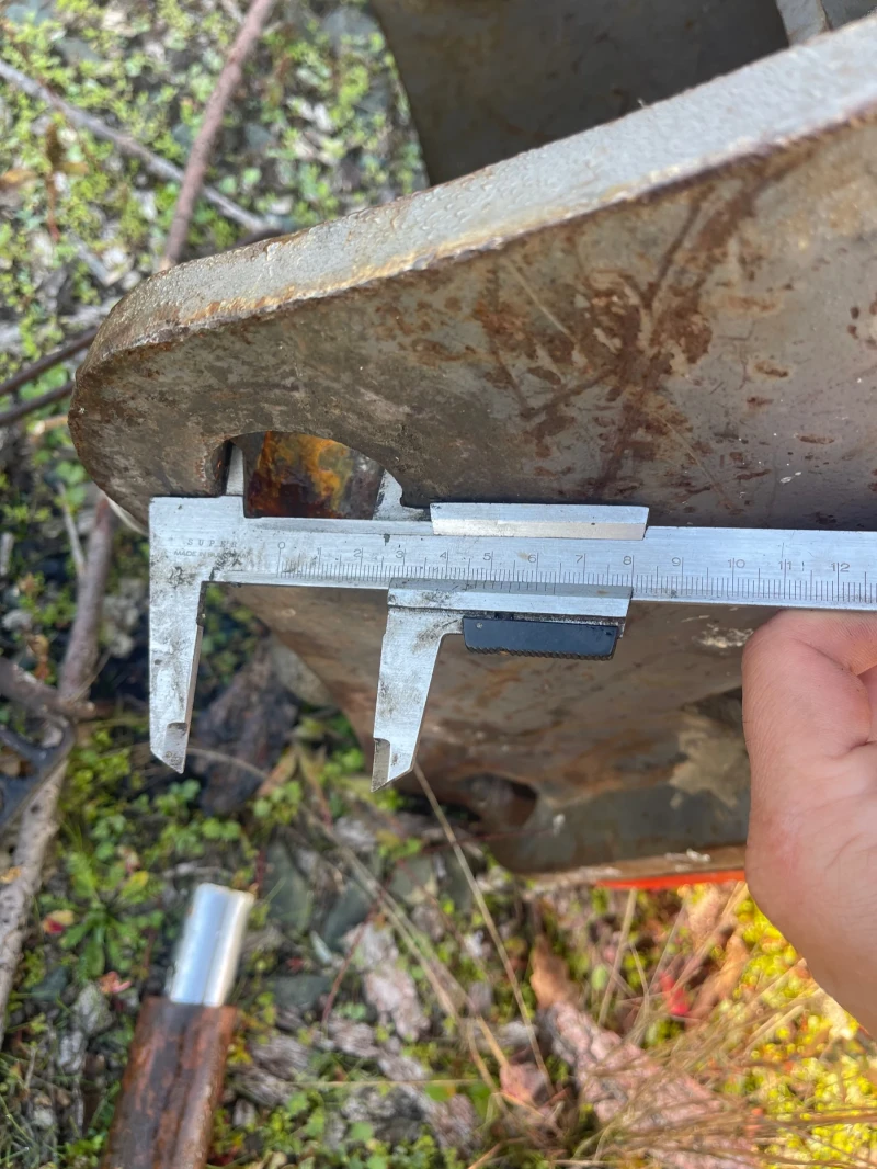 Допълнително оборудване Хидравличен чук socomec dm 270, снимка 4 - Индустриална техника - 51570930