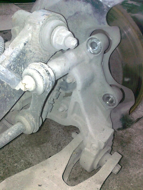 шенкел заден десен за Сааб 9-3 седан