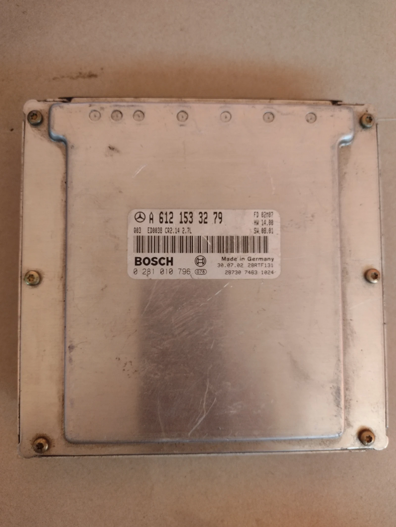 A 612 153 32 79 компютър двигател MERCEDES-BENZ ML W163 270 CDI  A6121533279 Bosch 0 281 010 796 | Mobile.bg — изображение 1