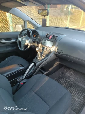 Toyota Auris d4d, снимка 5