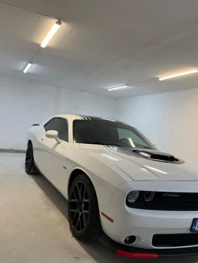 Dodge Challenger 5.7 Hemi Shaker , снимка 12