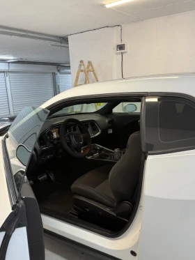 Dodge Challenger 5.7 Hemi Shaker , снимка 6