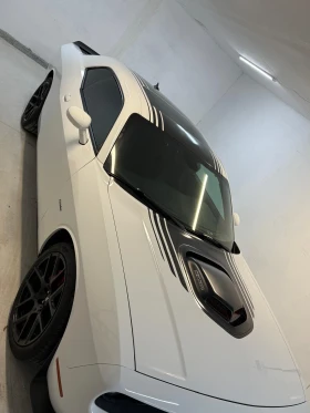 Dodge Challenger 5.7 Hemi Shaker , снимка 10