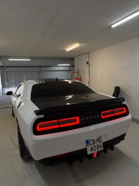 Dodge Challenger 5.7 Hemi Shaker , снимка 4