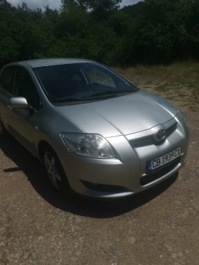 Toyota Auris, снимка 2