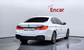 BMW 530 M* SPORT* ОБДУХВАНЕ* ХЕДЪП* ДИСТРОНИК* 360КАМЕРА* , снимка 2