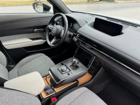 Mazda MX-30 Electric Full Nova, снимка 10