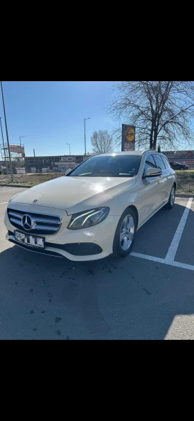 Обява за продажба на Mercedes-Benz E 200 ~29 900 лв. - изображение 1
