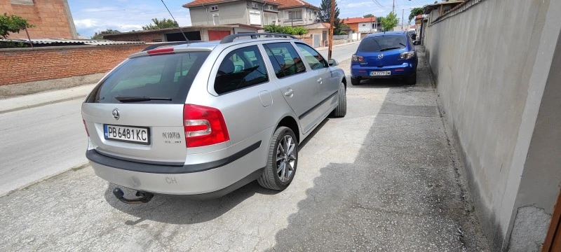 Skoda Octavia 2.0 FSI 4x4 LPG KME, снимка 15 - Автомобили и джипове - 46604015