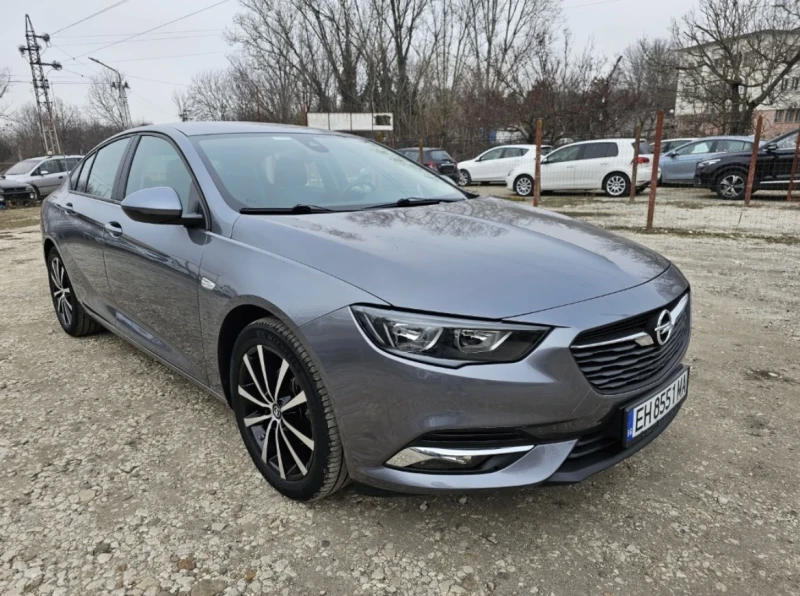 Opel Insignia, снимка 2 - Автомобили и джипове - 47436063