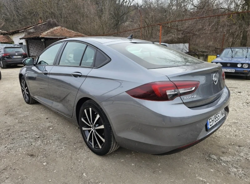 Opel Insignia, снимка 3 - Автомобили и джипове - 49126637