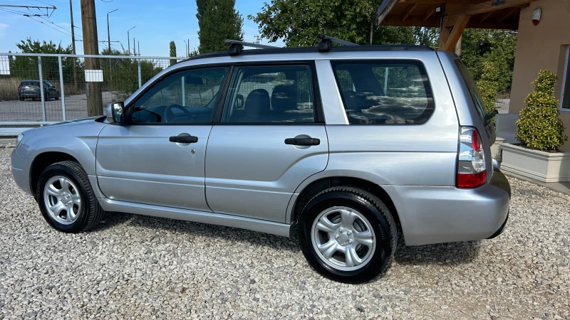 Subaru Forester 2.0GPL-BRC-AWD-4X4-158к.с.-ВНОС ИТАЛИЯ, снимка 4 - Автомобили и джипове - 47367825