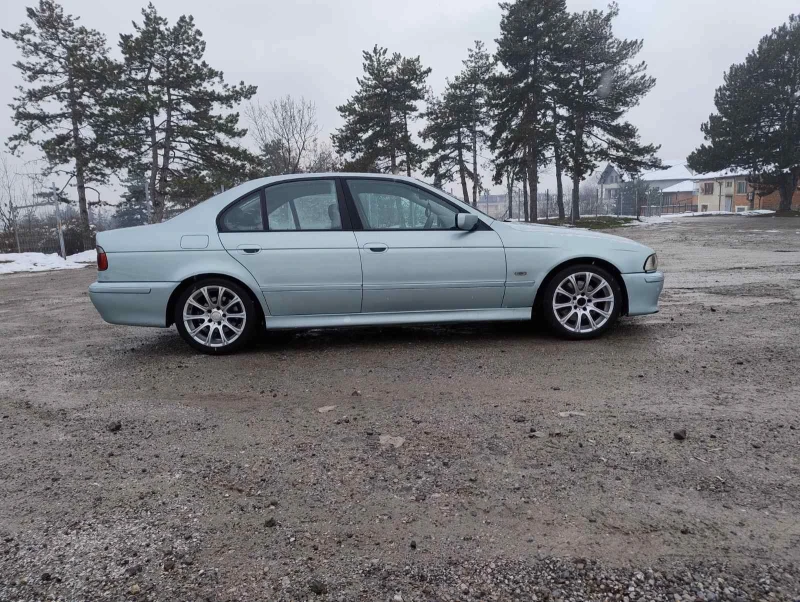 BMW 530, снимка 6 - Автомобили и джипове - 48695070