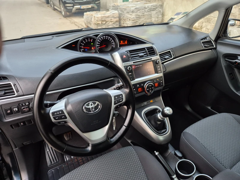 Toyota Verso 2.2d4d-EXECUTIVE- navi-veriga-6скорости-japan , снимка 10 - Автомобили и джипове - 48772283