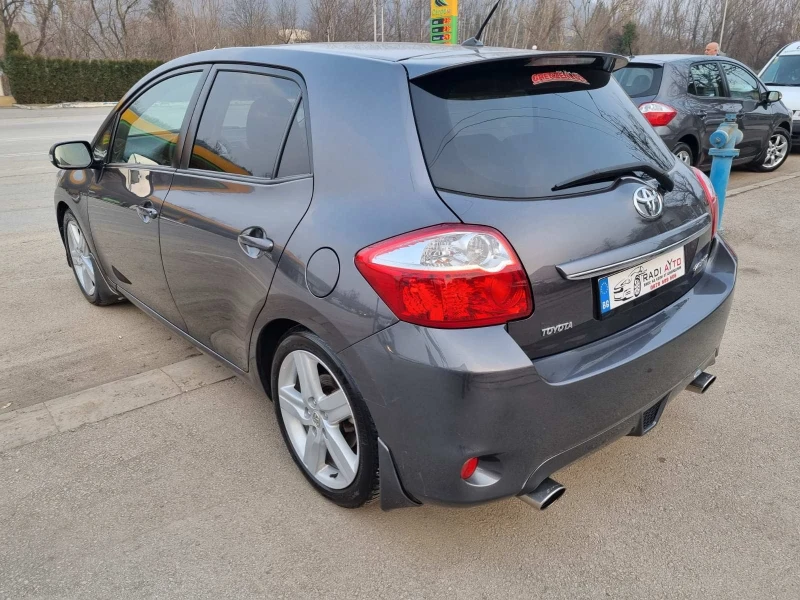 Toyota Auris 1.8i Компресор ШВЕЙЦАРИЯ, снимка 4 - Автомобили и джипове - 49348993