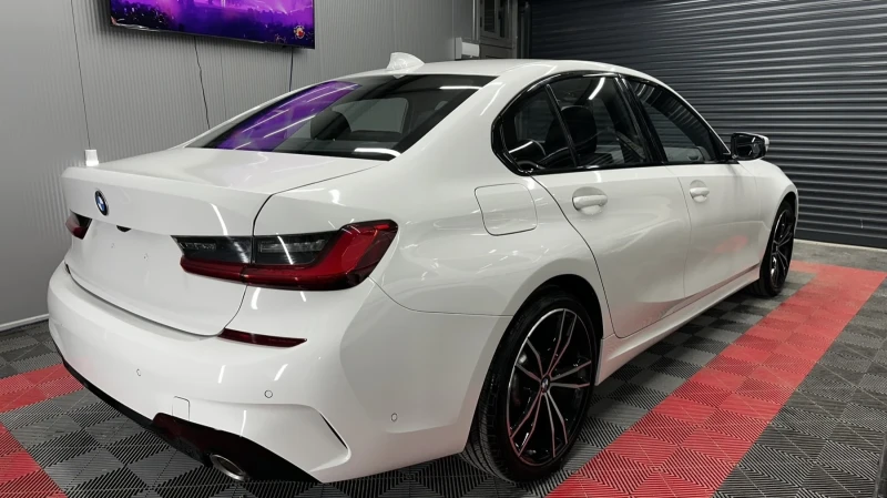 BMW 330 2000 км, снимка 4 - Автомобили и джипове - 50112963