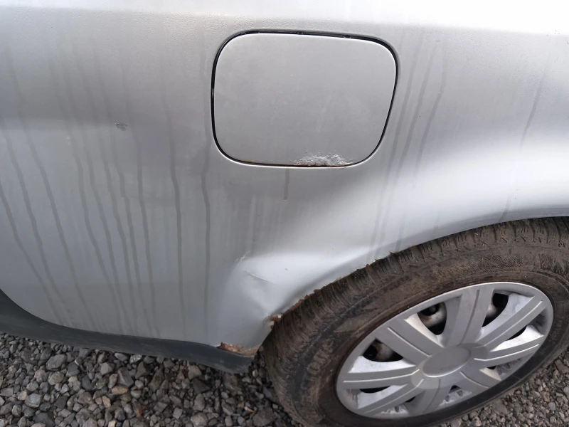 Audi A6 1.9 TDI, снимка 17 - Автомобили и джипове - 52946562