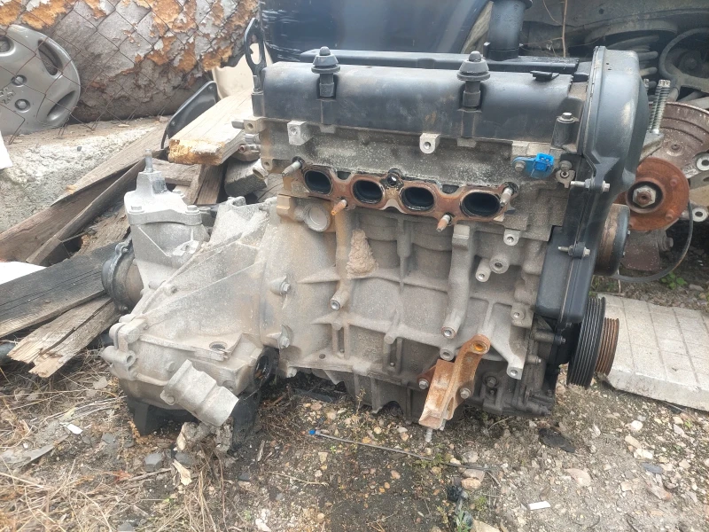 Ford Fiesta 1.25i Народна Цена, снимка 4 - Автомобили и джипове - 52329426