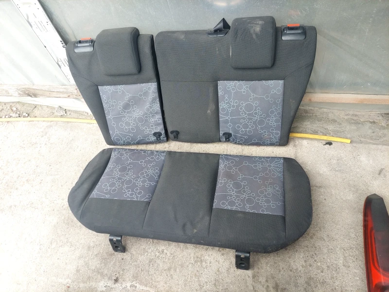 Ford Fiesta 1.25i Народна Цена, снимка 10 - Автомобили и джипове - 52329426