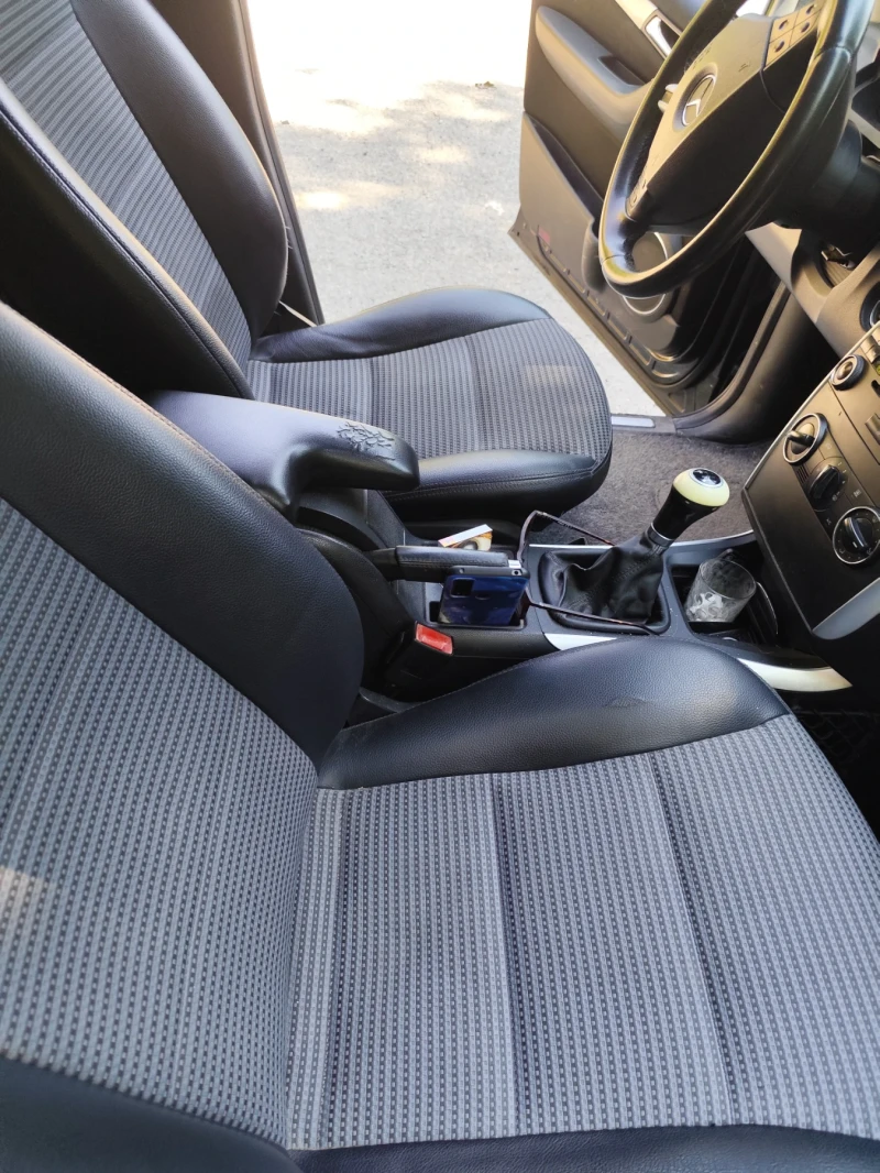 Mercedes-Benz B 200, снимка 10 - Автомобили и джипове - 52447225