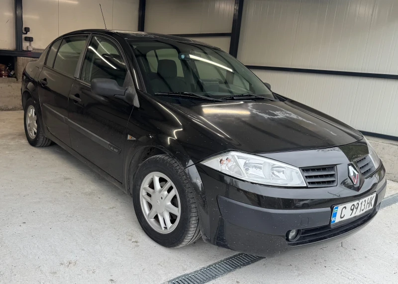 Renault Megane 1.4/16v, снимка 2 - Автомобили и джипове - 52454573