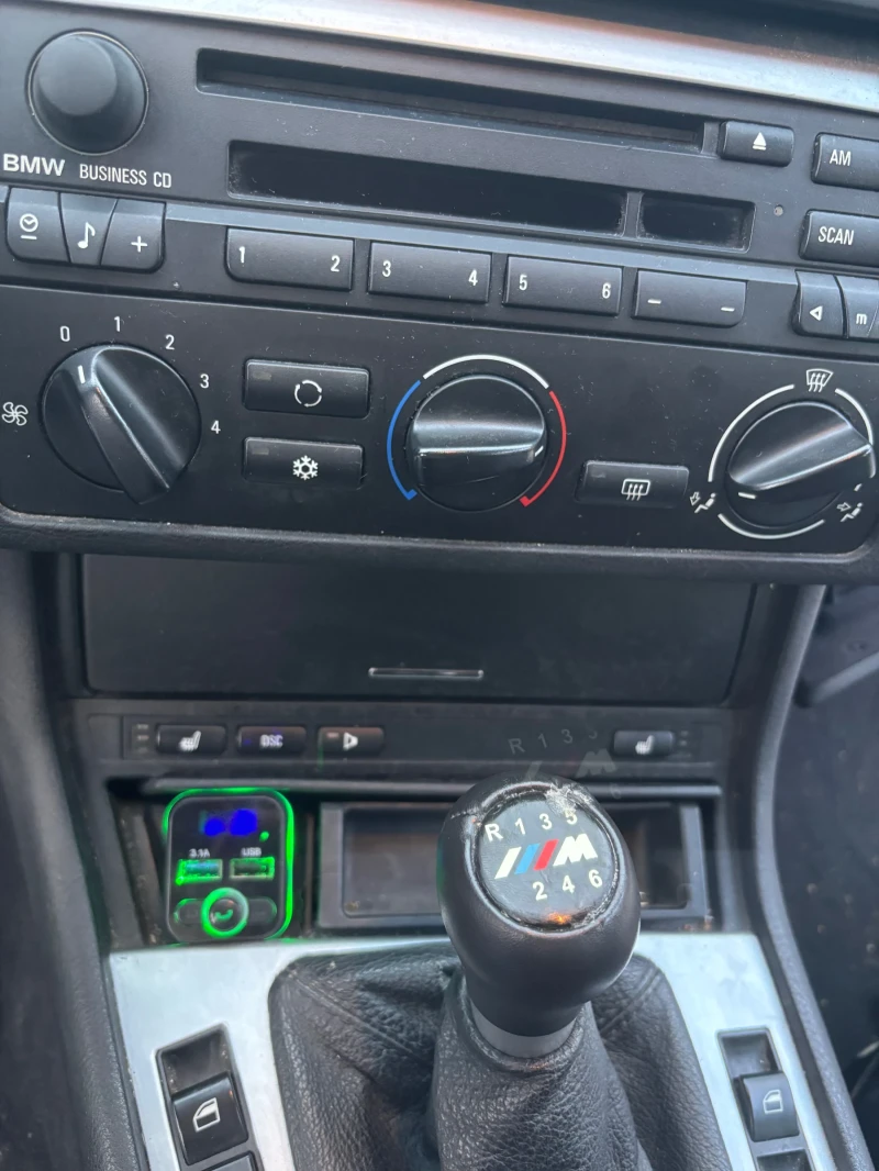 BMW 325 325xi, снимка 9 - Автомобили и джипове - 52538230