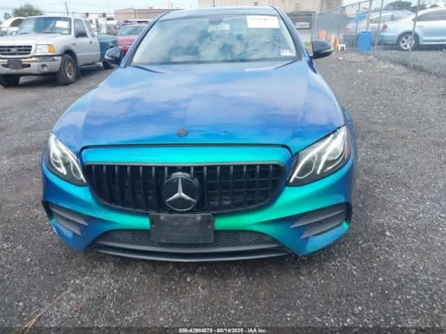 Mercedes-Benz E 300  - изображение 8