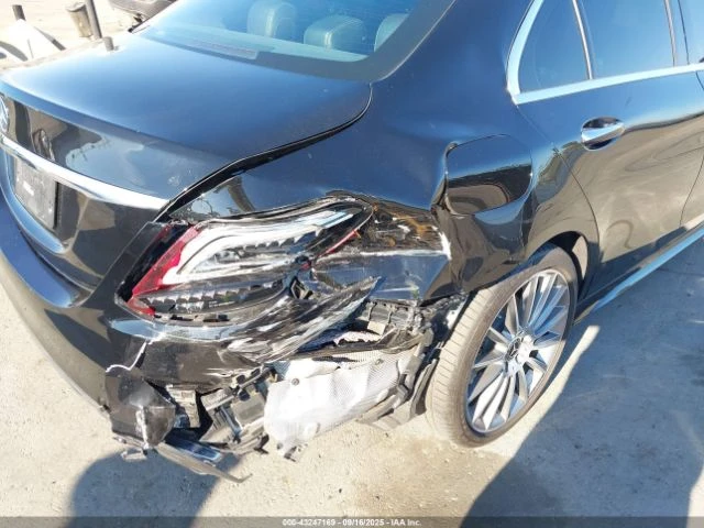 Mercedes-Benz C 300  - изображение 8