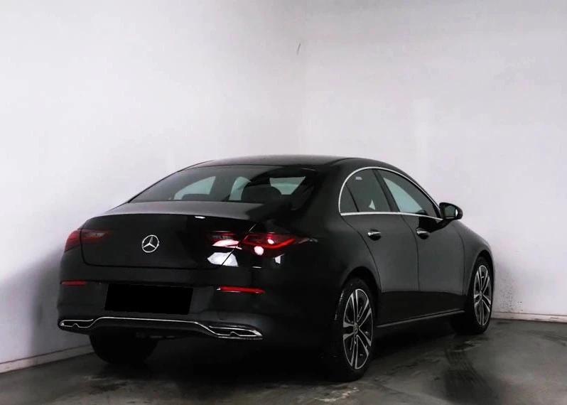 Mercedes-Benz CLA 180  - изображение 3